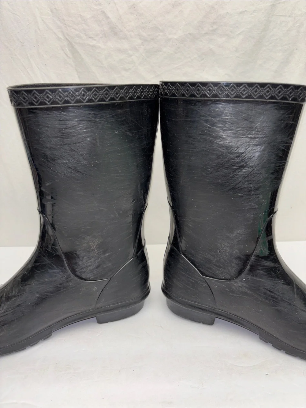 UGG Black Rain Boots for big girl SZ 4